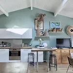 シャレー Maison Bois Au Bord Du *