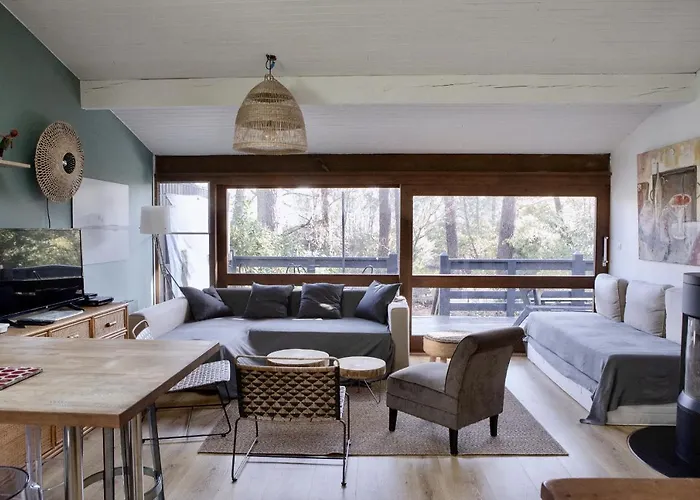 Maison Bois Au Bord Du شاليه لاكانو